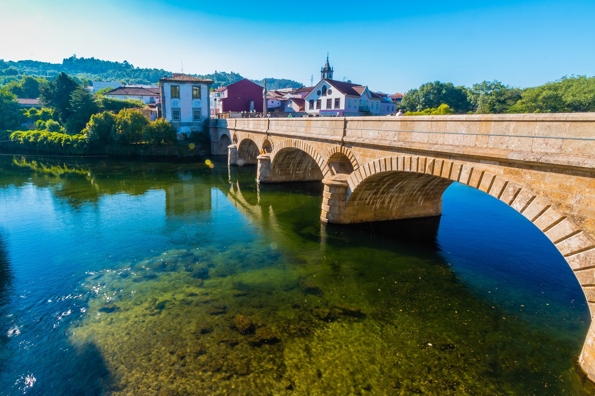 Обои река, мост, португалия, arcos de valdevez, river, bridge, portugal разрешение 2048x1365 Загрузить