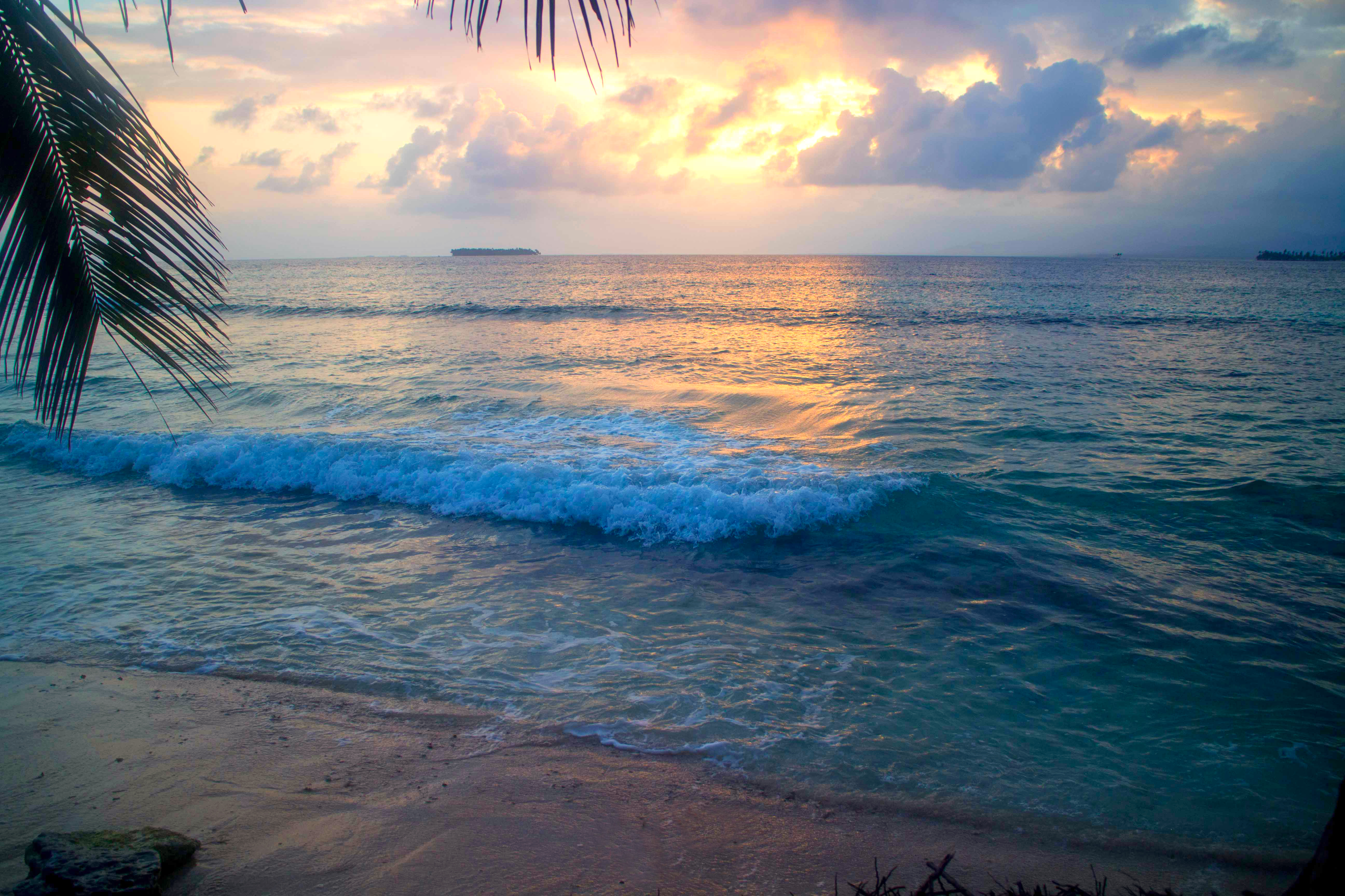 Красивое море. Море пляж. Карибское море. Океан пляж. Карибское море закат.