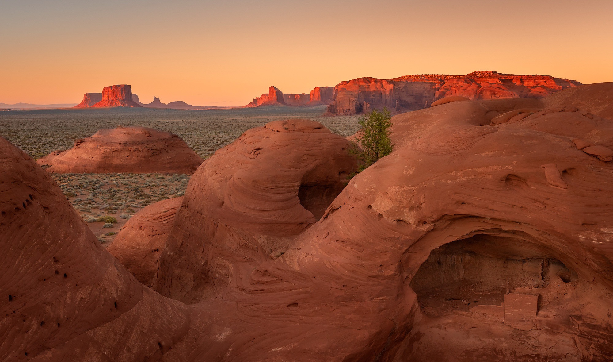 Обои горы, скалы, пейзаж, сша, нью-мексико, штат аризона, mountains, rocks, landscape, usa, new mexico, arizona разрешение 2000x1180 Загрузить